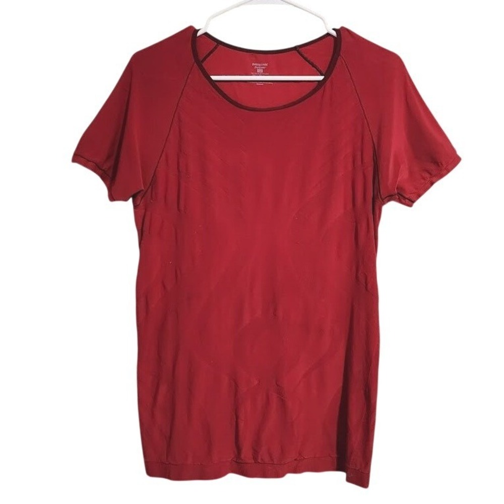 PATAGONIA VINTAGE Capilene Short Sleeve Red Seamless Athletic Shirt Base Layer M
